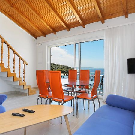 Apartments By The Sea Okrug Donji, Ciovo - 16657 Donji Okrug  Rum bild