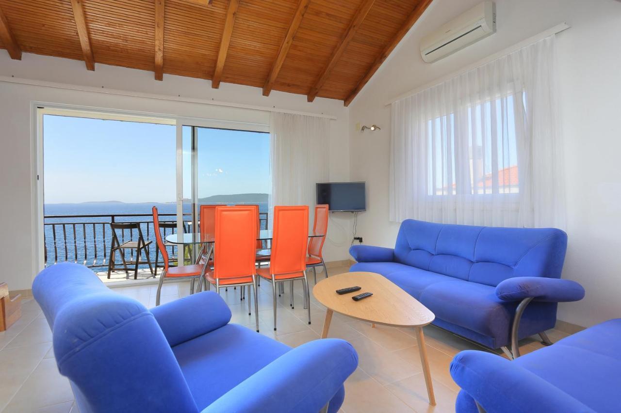 Apartments By The Sea Okrug Donji, Ciovo - 16657 Donji Okrug  Exteriör bild